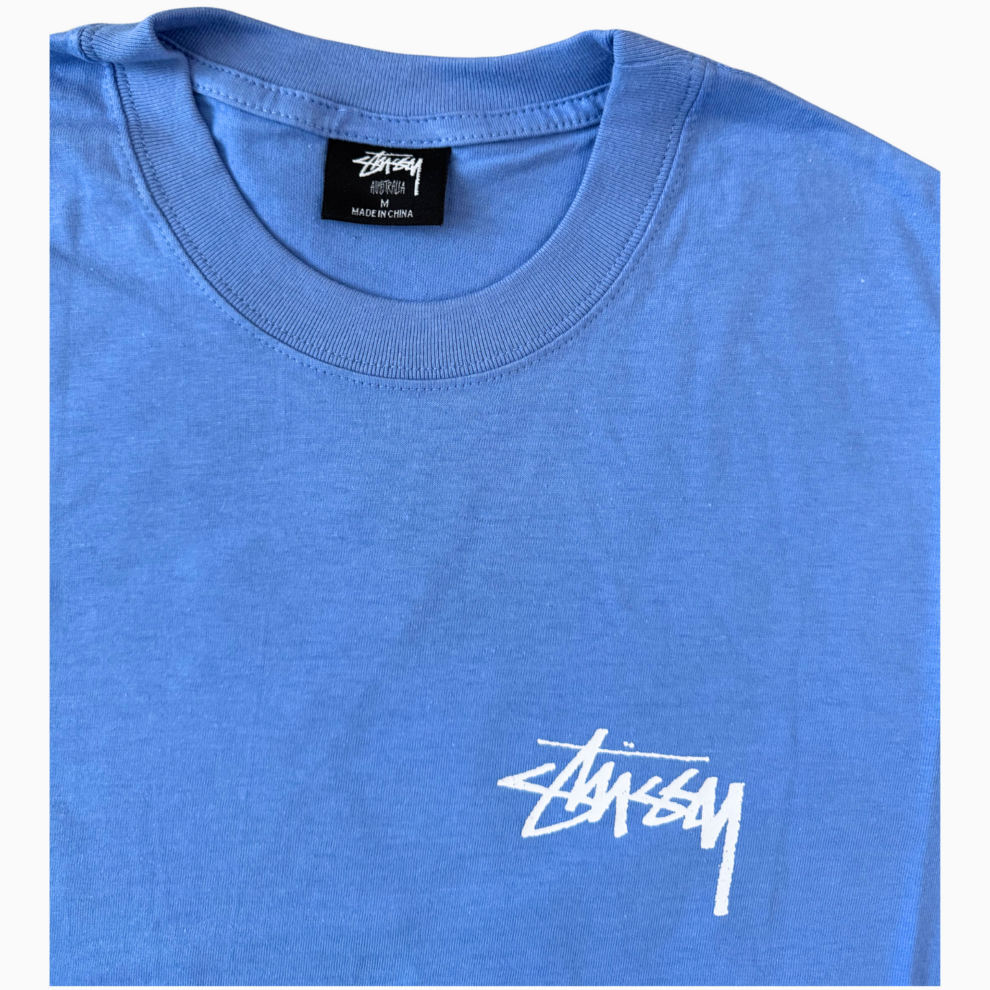 Neuf - T-shirt Stüssy - bleu ciel - taille M