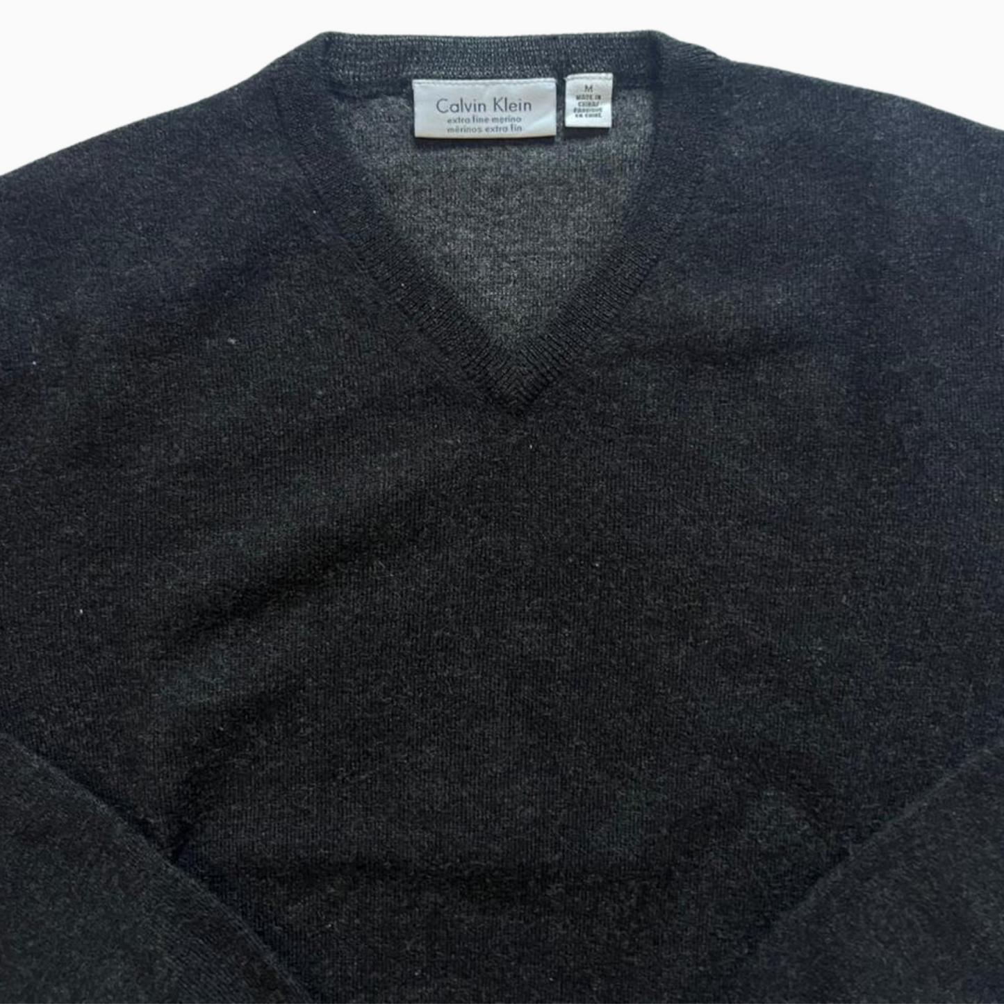 Pull en laine Calvin Klein col V gris pour hommes - taille M